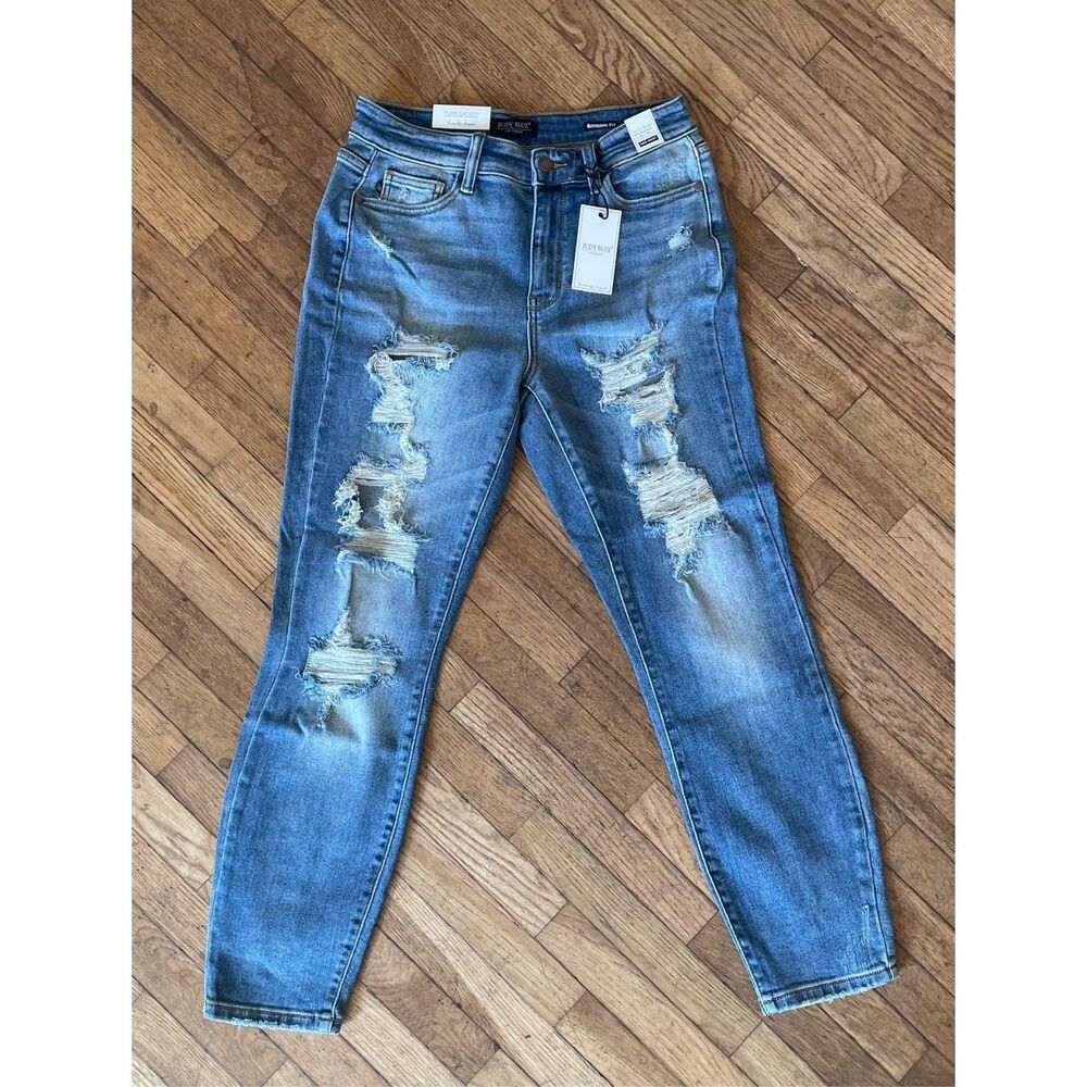 Judy Blue 3/26 Boyfriend Fit Distressed High Waist Jeans